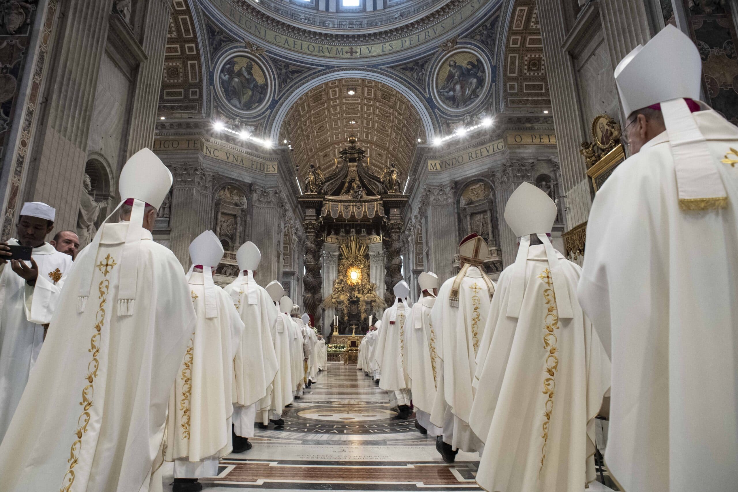 Israel Cấm Cờ Bạc Nhưng Vatican Lại Cho Phép? - Khám Phá Sự Đối Kháng Giữa Hai Quốc Gia